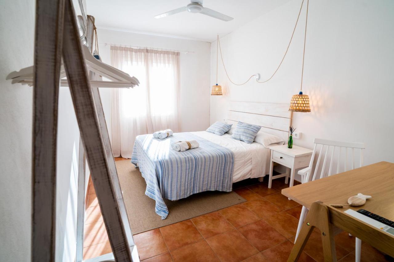 Hostal Sa Posada Set Cales Ciutadella  Exterior foto